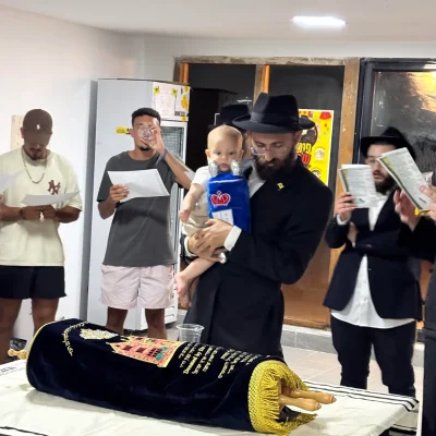 בית-חב״ד-קו-רונג-קמבודיה-31