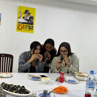 בית-חב״ד-קו-רונג-קמבודיה-6